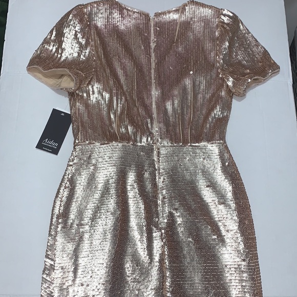 Aidan Mattox | Glitter V Neck Gold Sequin Dress - Picture 10 of 11